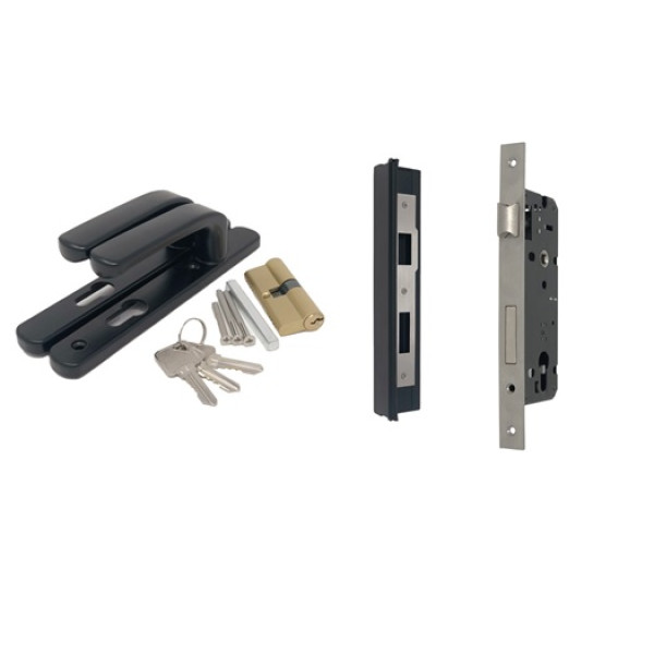 Gate handle and lock components