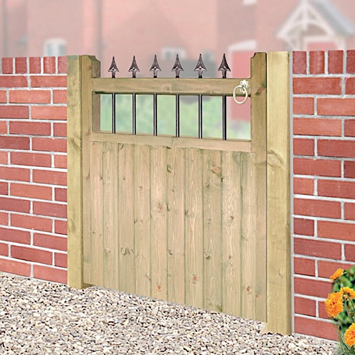 Hampton wooden garden gate design