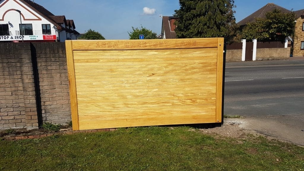 Idigbo horizontal boarded driveway gates