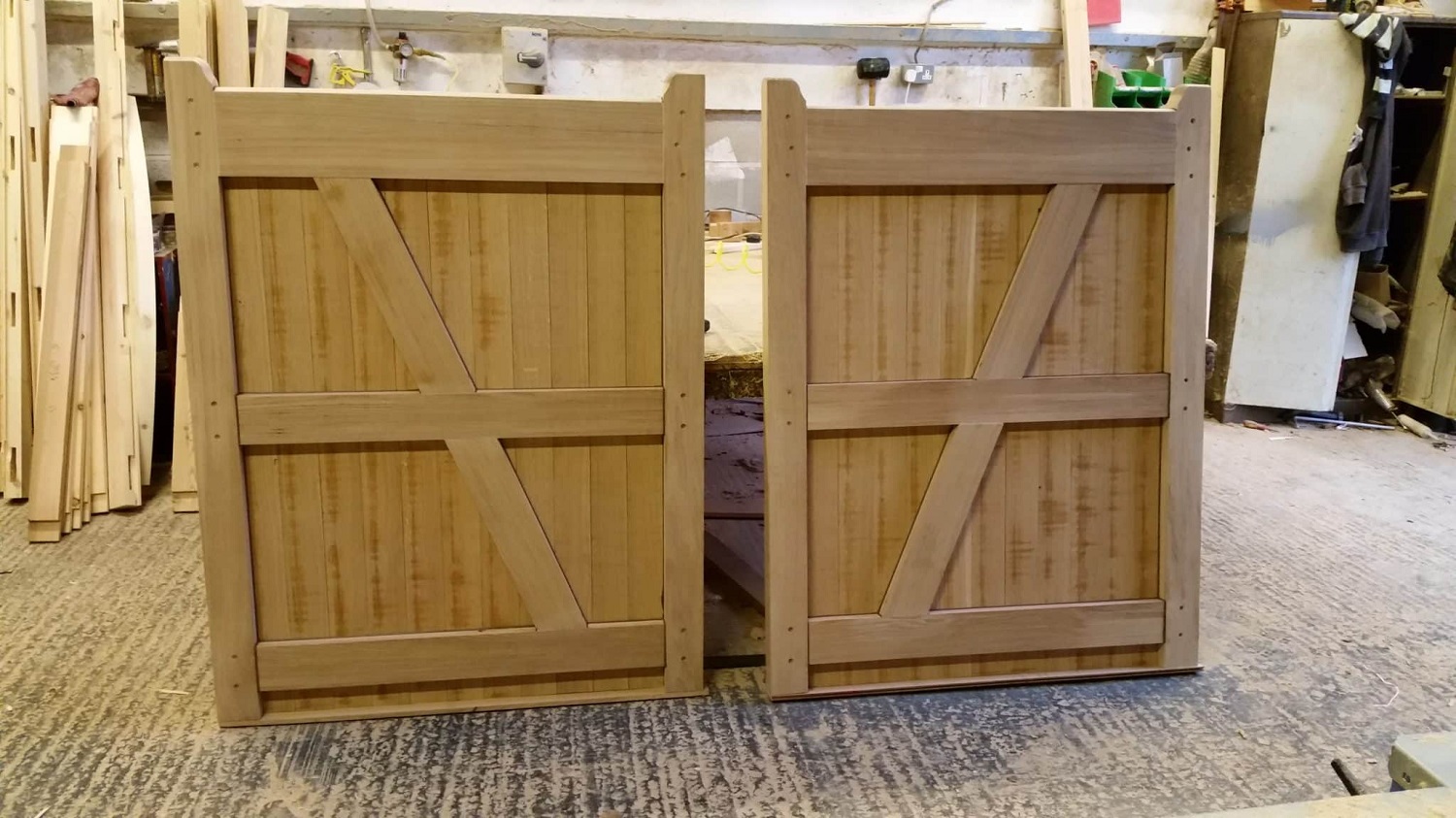 Double oak gate shown from the rear with diagonal bracing
