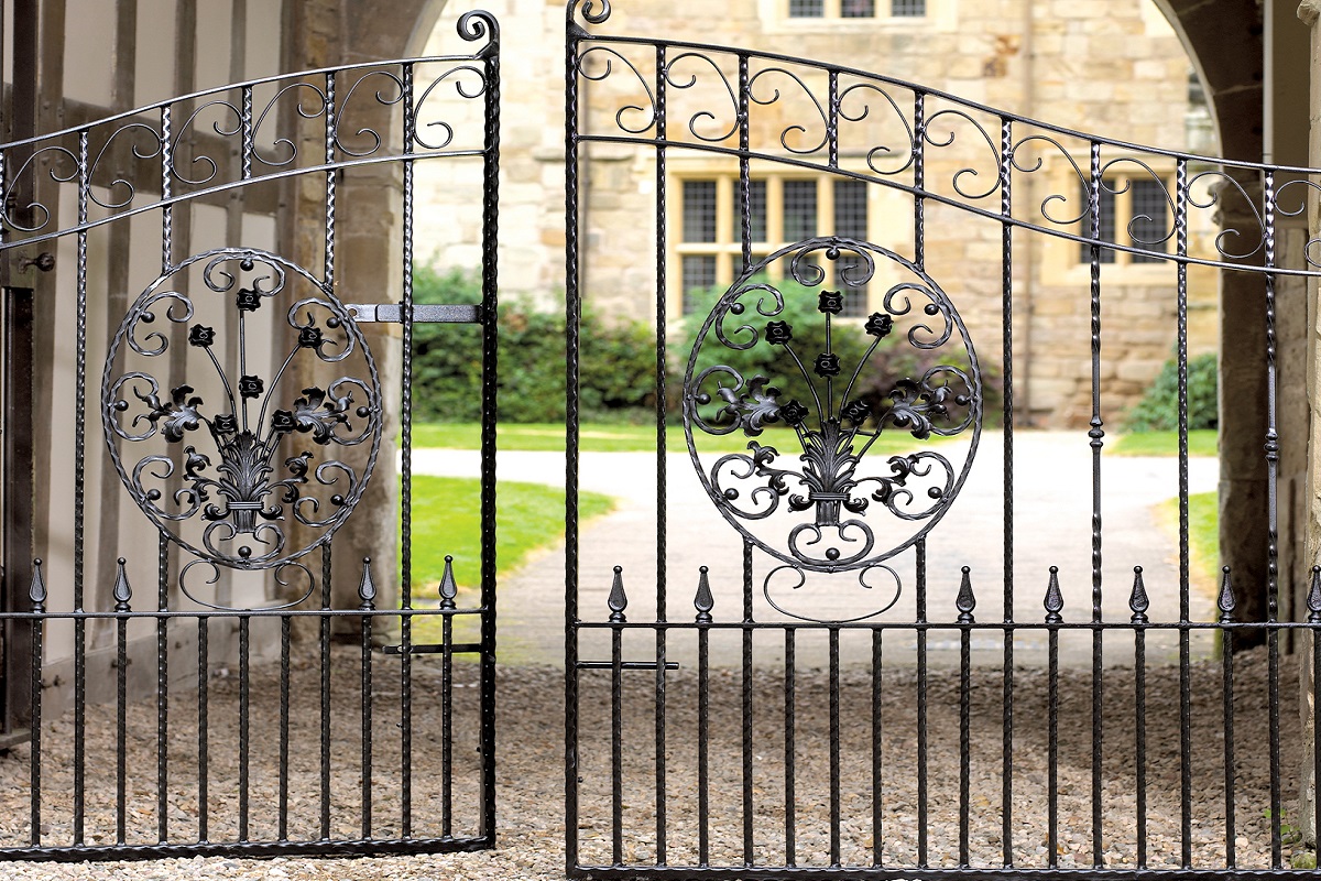 Royal Balmoral wrought iron double gate design fitted to courtyard entrance