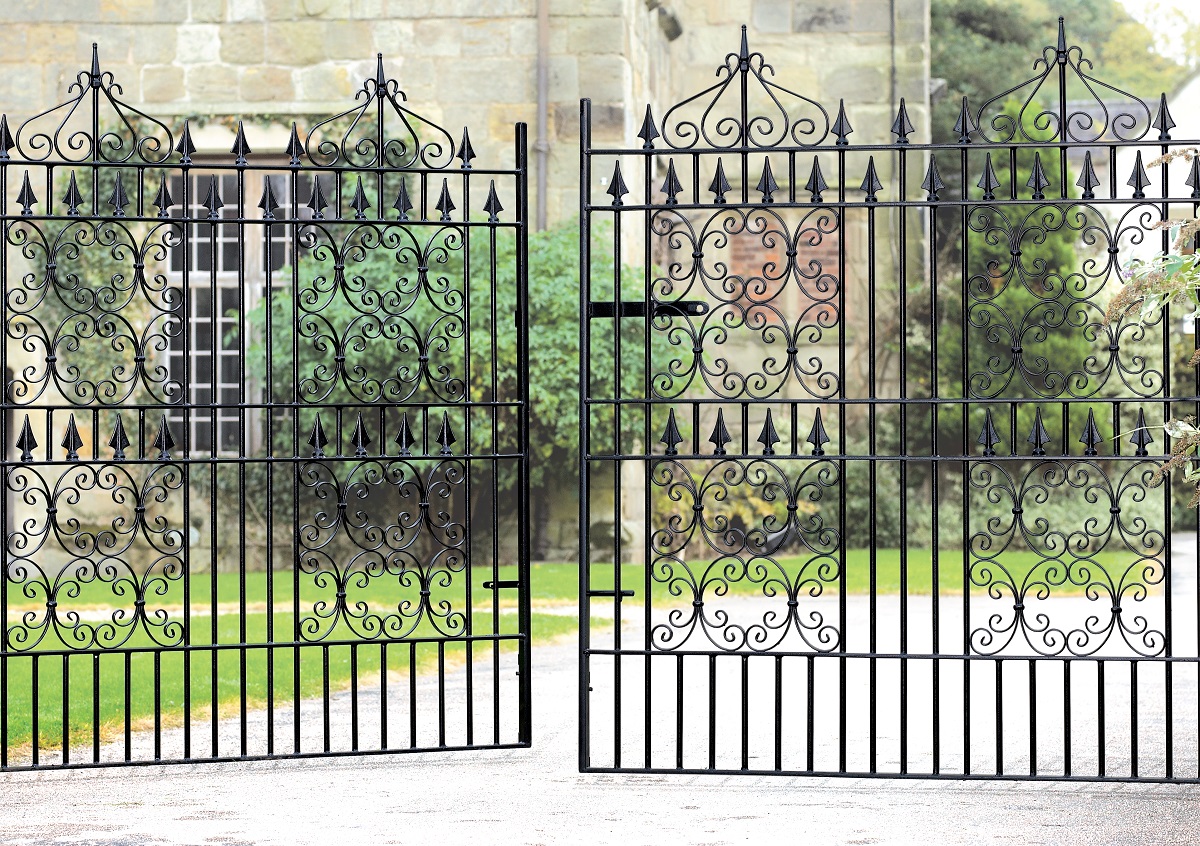 Royal Monarch ornamental wrought iron double drive gates