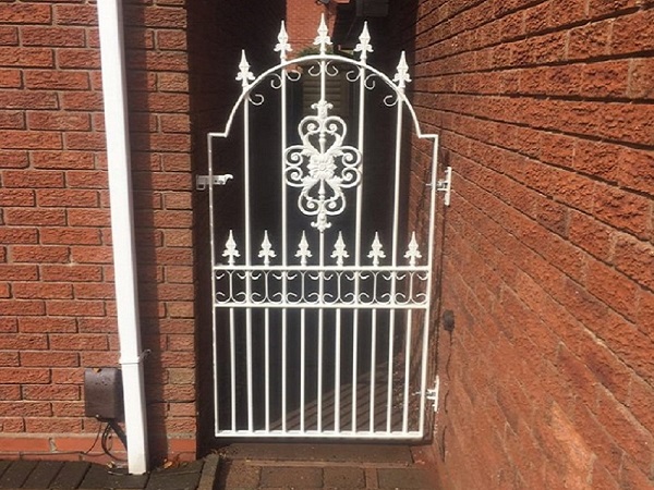 Single metal gate measuring guide - Click here