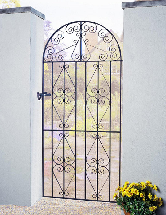 Stirling metal side gate design