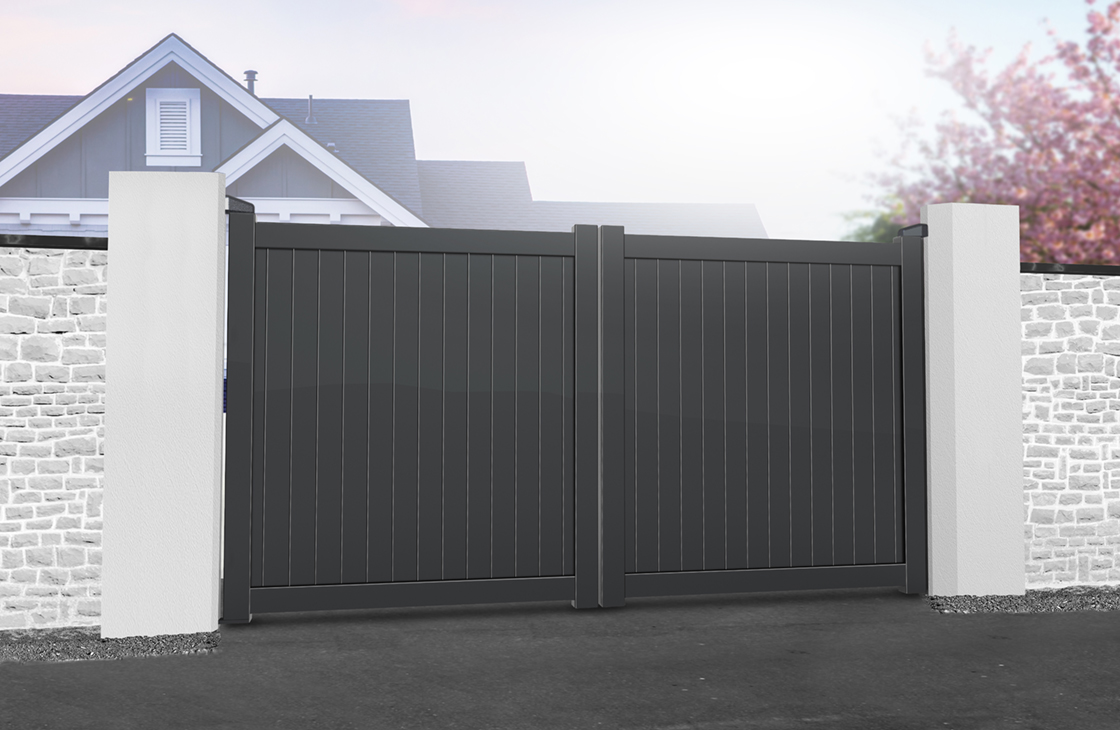 Vertical board aluminium driveway gates with anthracite grey powdercoated colour option
