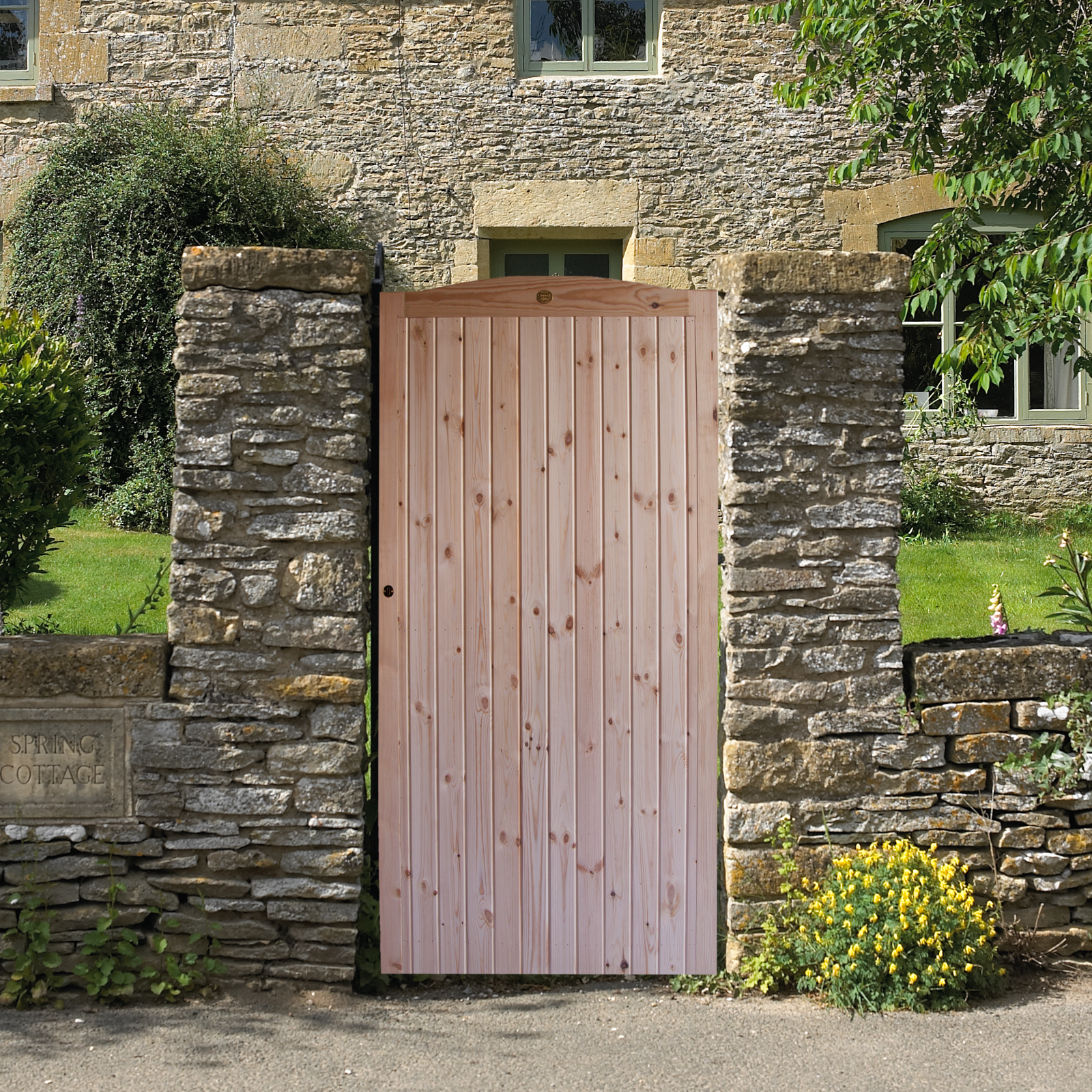 Cherbourne Tall Wooden Side Gate | 6ft High